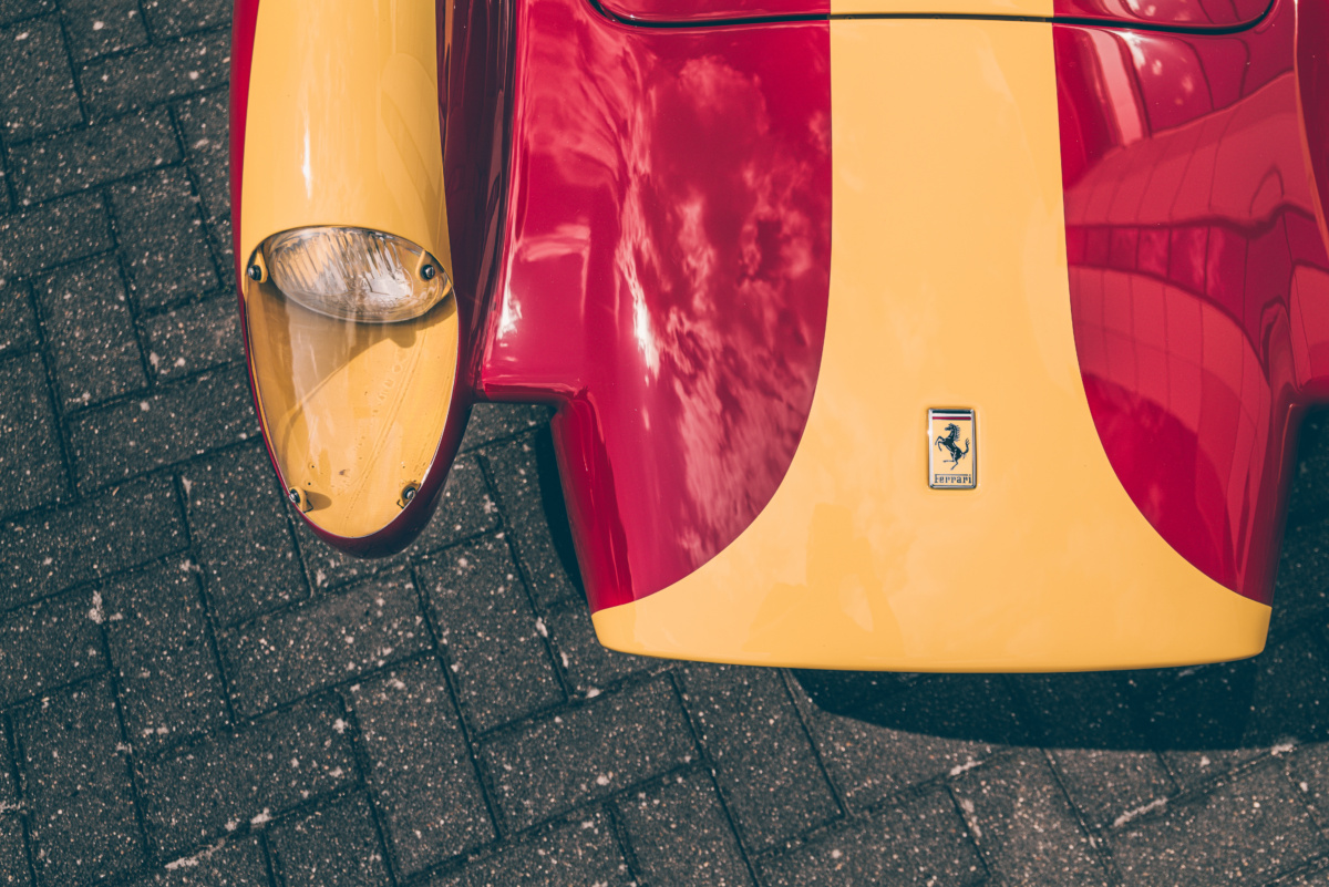 iconic ferrari colors on the testa rossa j