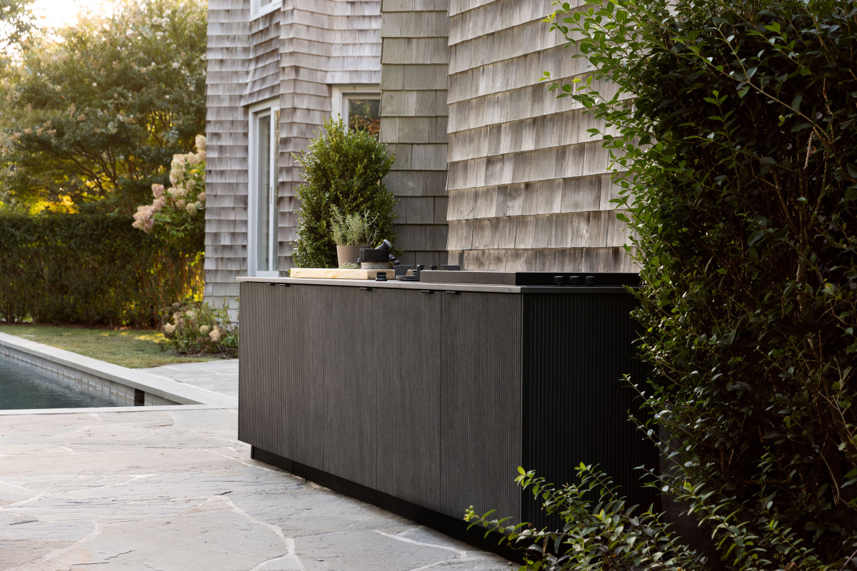 KBIS-cosentino-Urban-Bonfire-x-Dekton.8