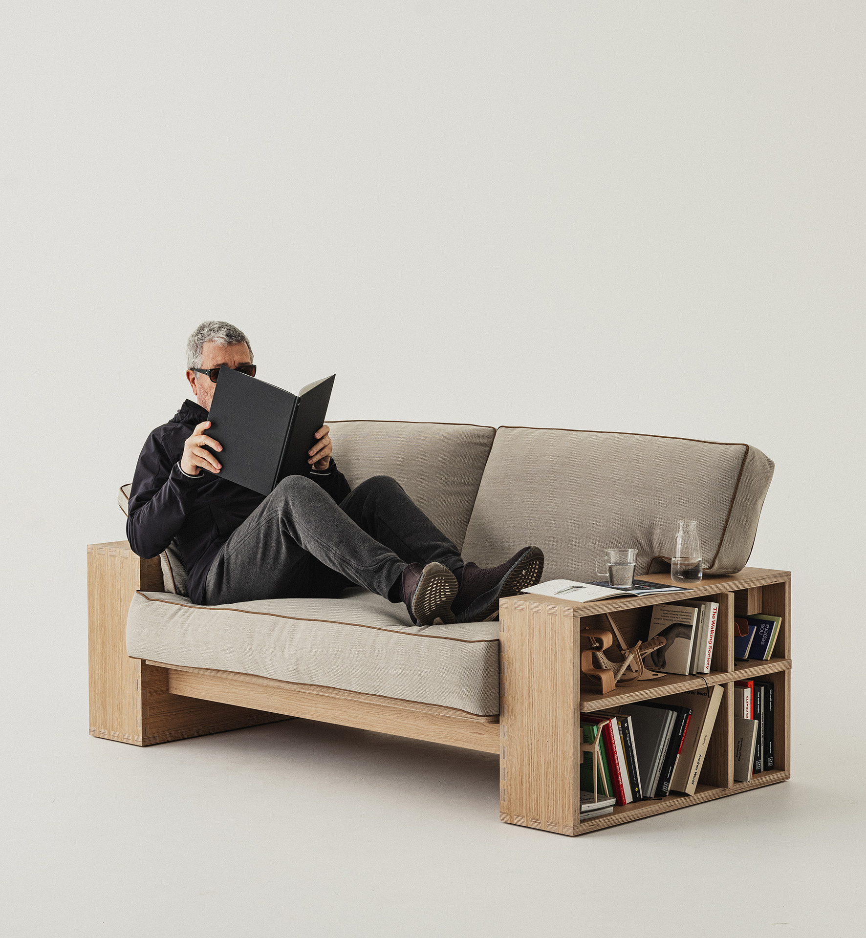 mariya sofa andreu world philippe starck 01