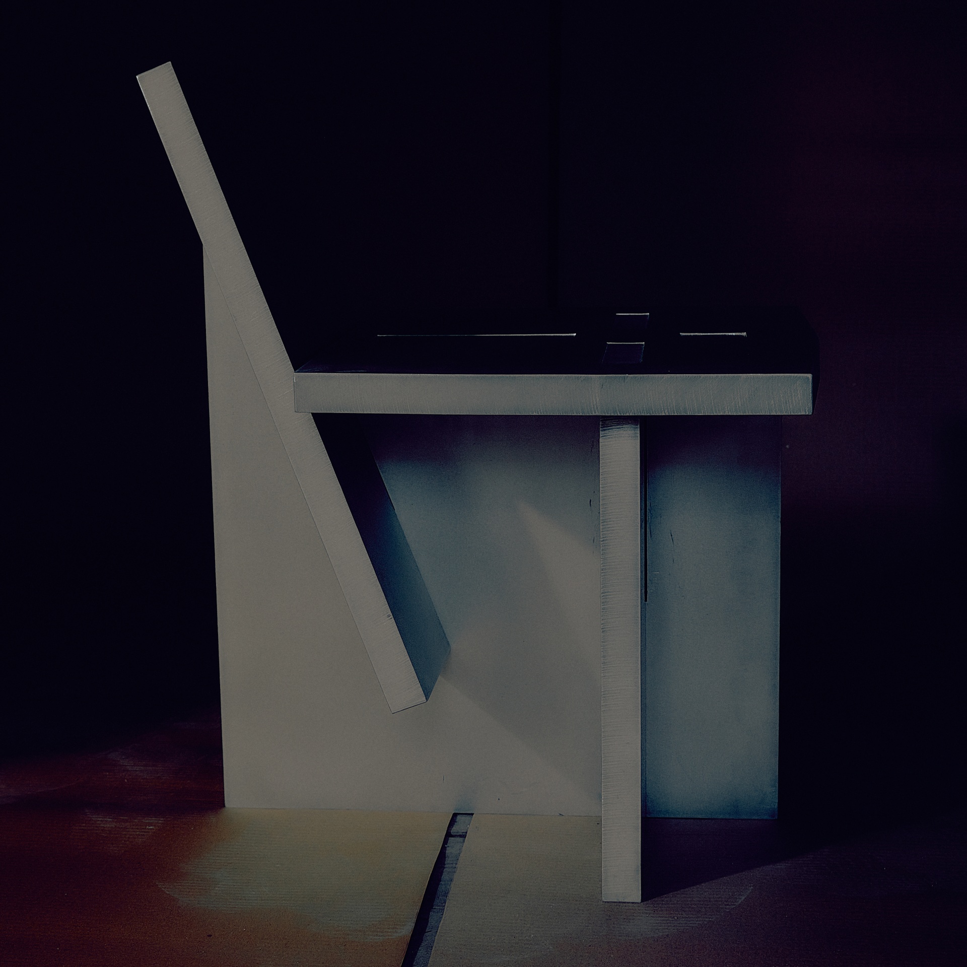 The Aluminiowe Skos chair by Brud Studia.