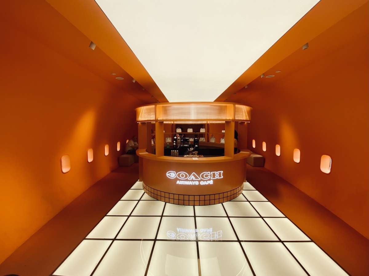 coach airways airplane concept store malaysia 07