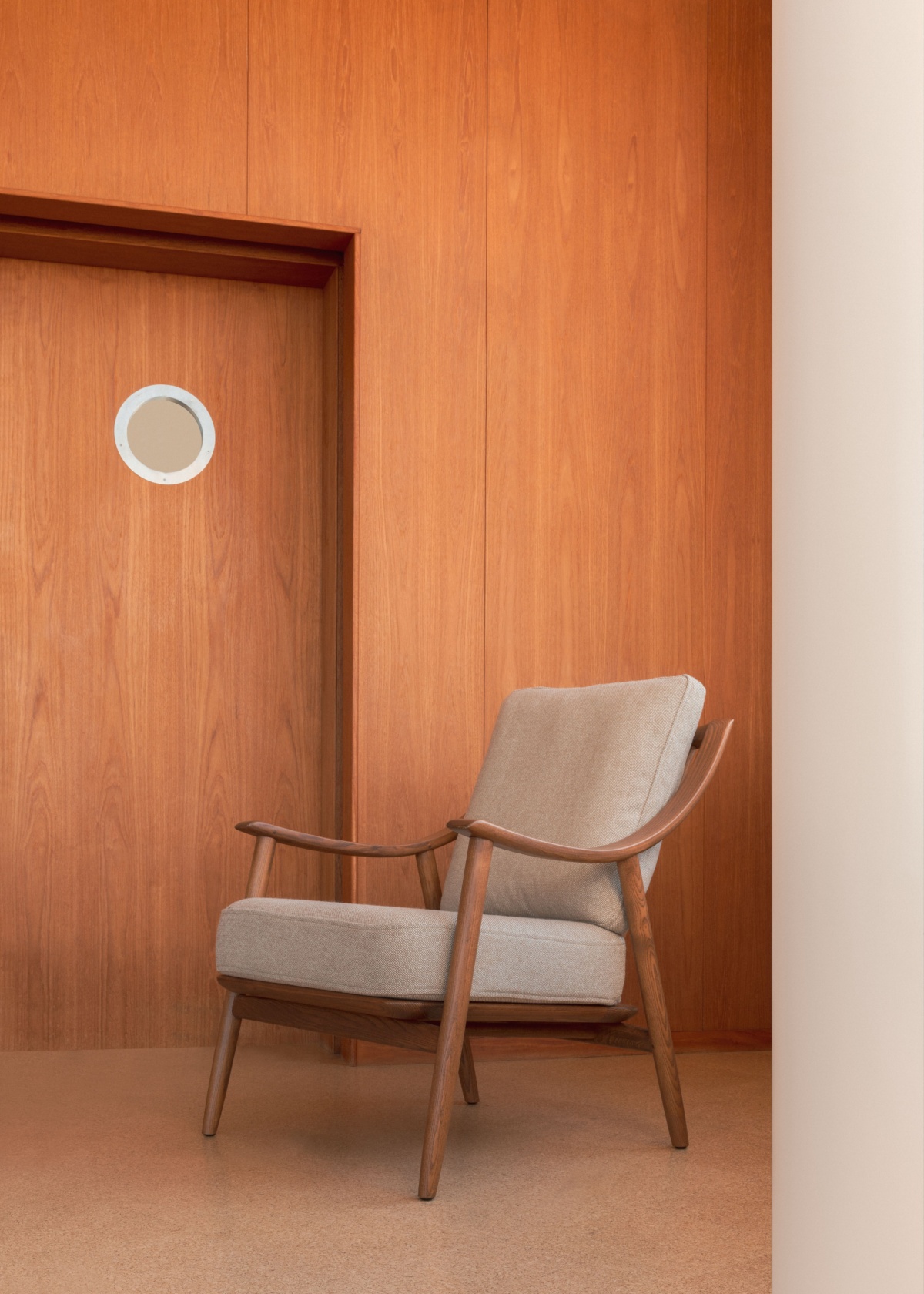 ercol marino chair in ash