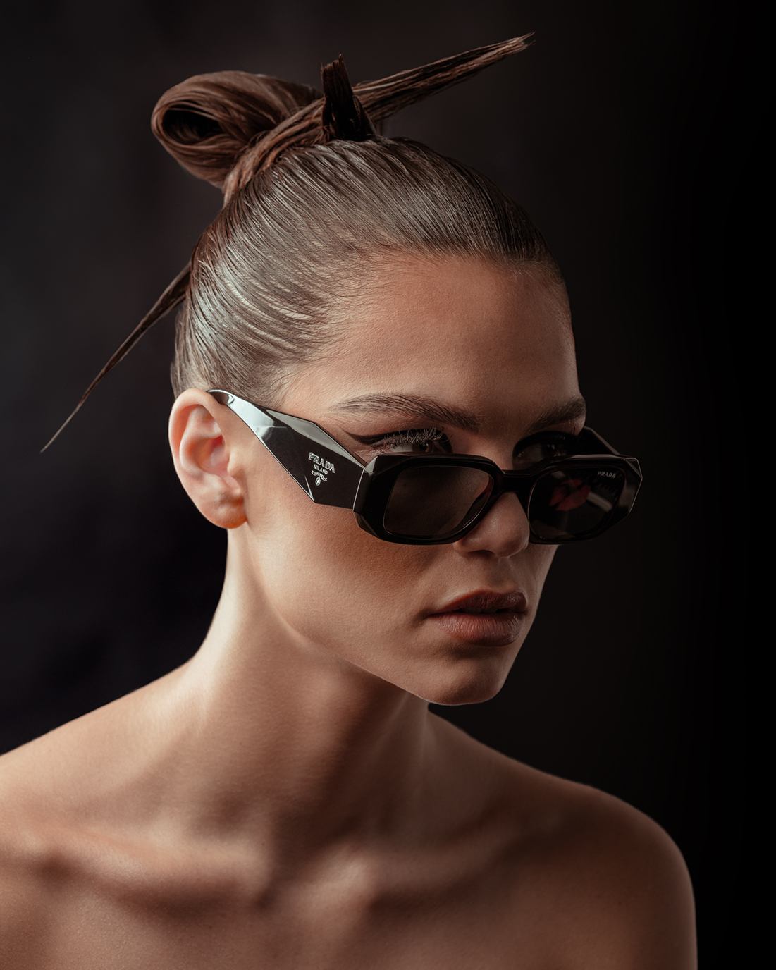 winter style accessories charcoal glasses