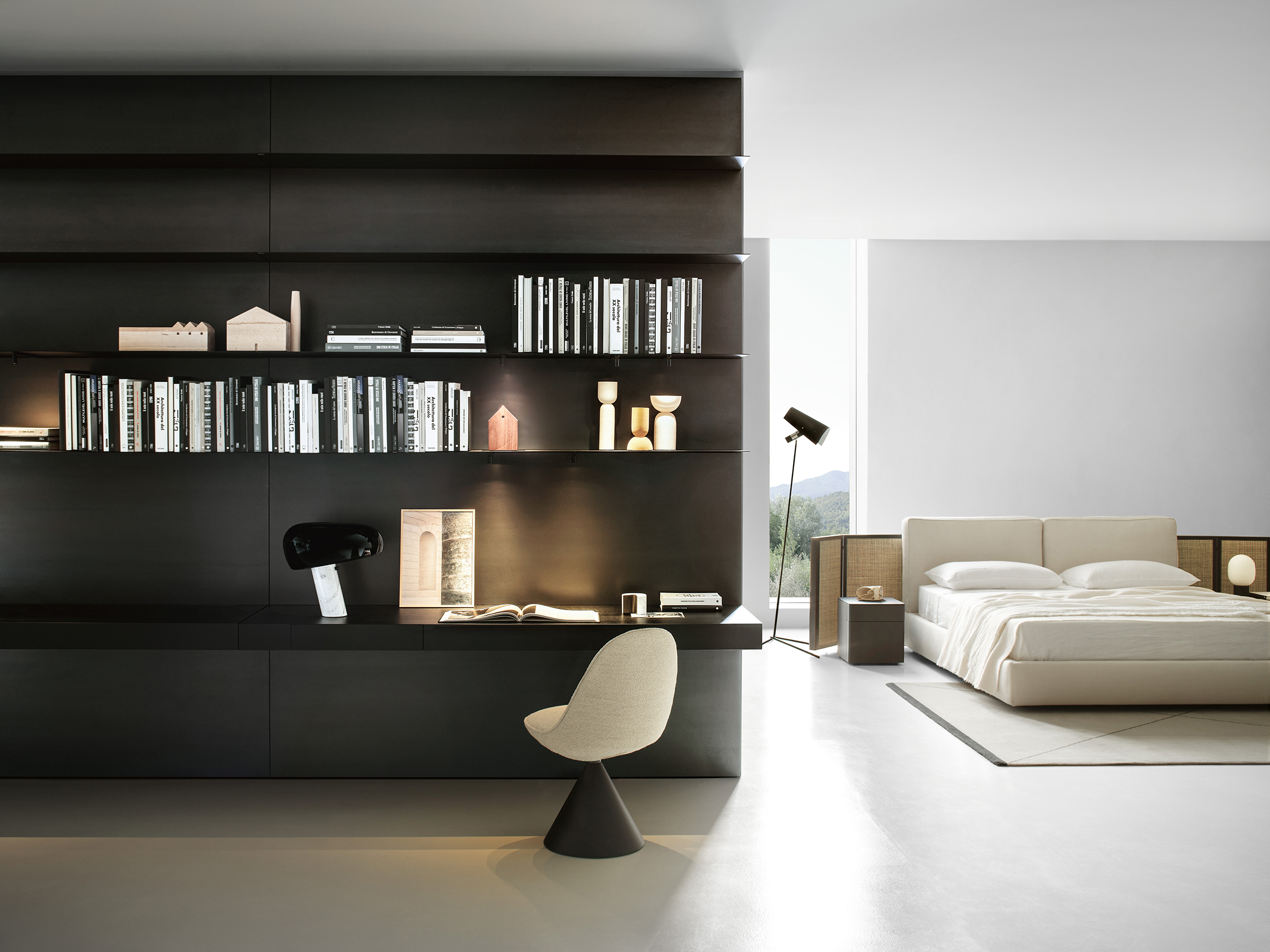 porro load-it in black stained ash and steel