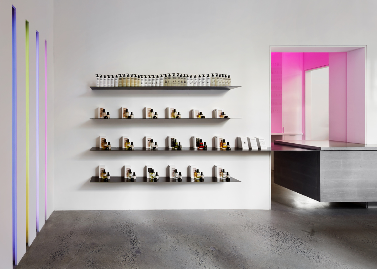 ds and durga flagship 02