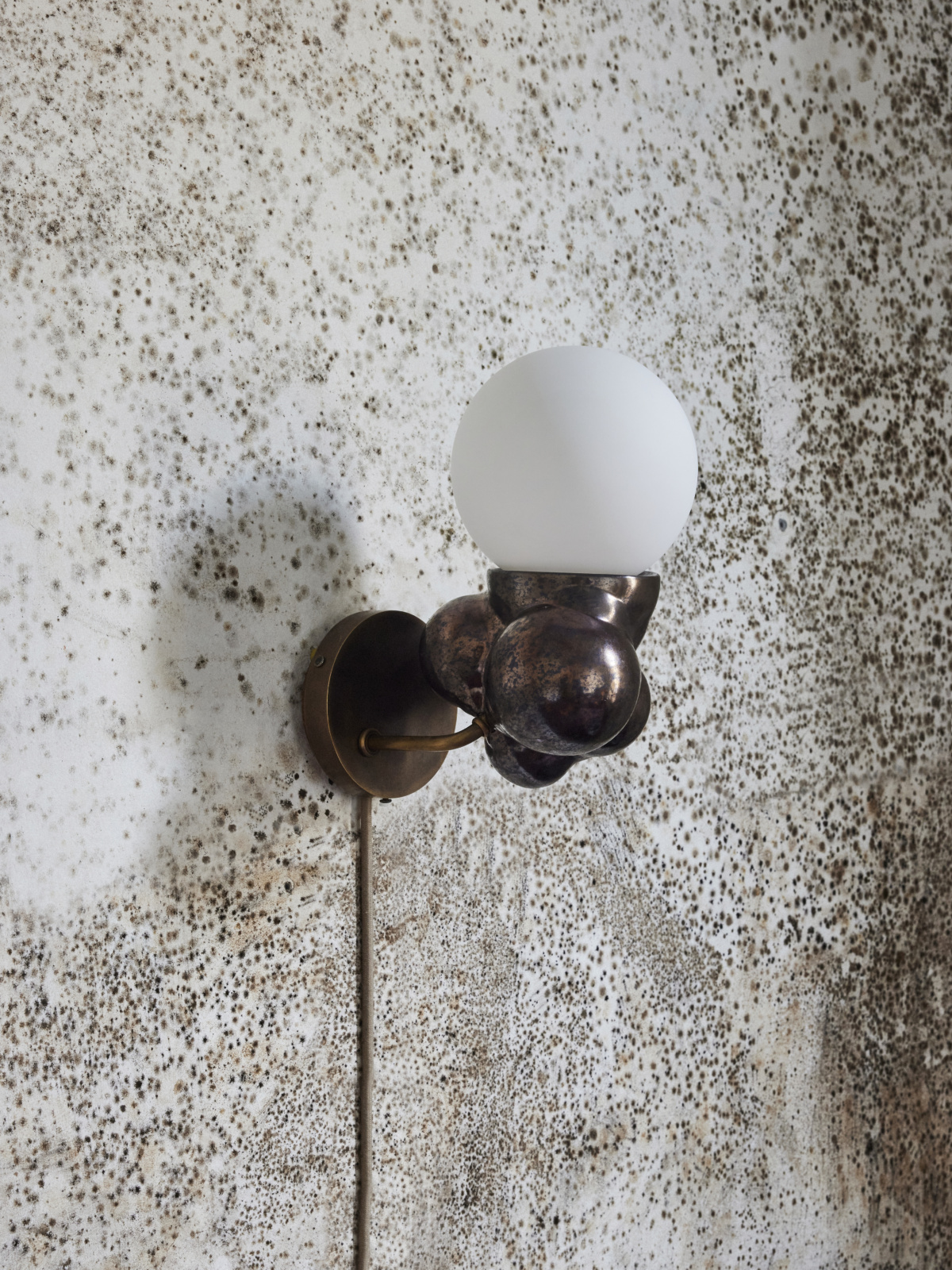 wall sconce at alcova