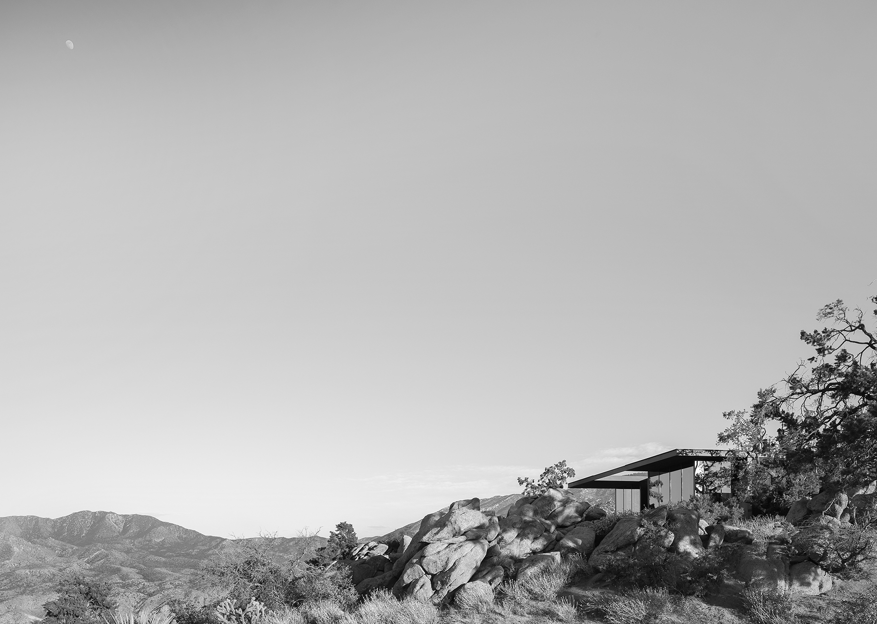 high desert house landscape 05