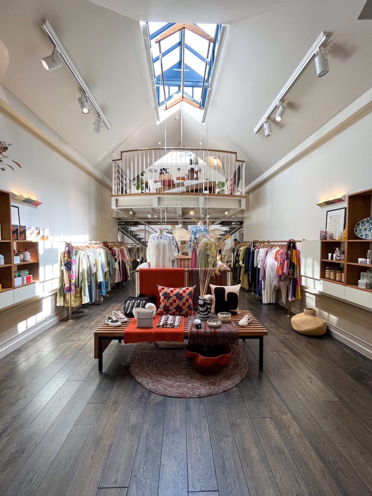 couverture and the garbstore inside