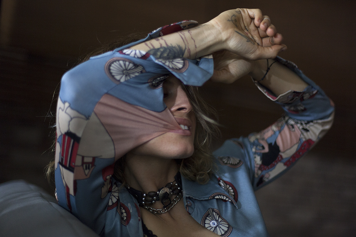 Gary Let Her Monica Nouwens 05