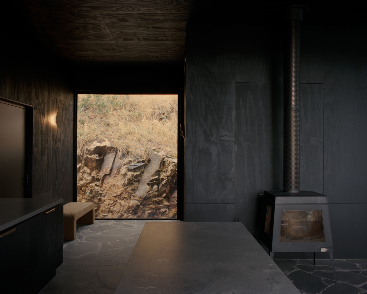 pier carthew sixtysix issue 10 06