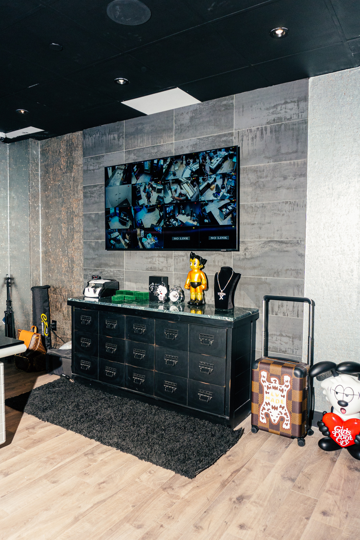 Sixtysix_ Alex Moss _034