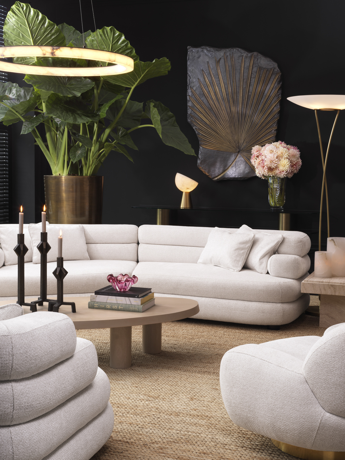 Photos courtesy of Eichholtz 05