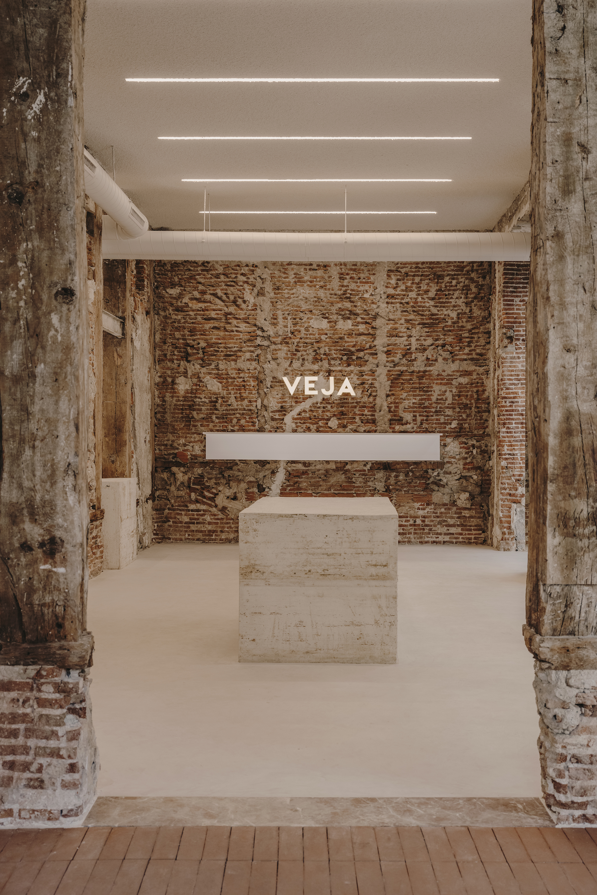 Veja Madrid by Plantea Estudio