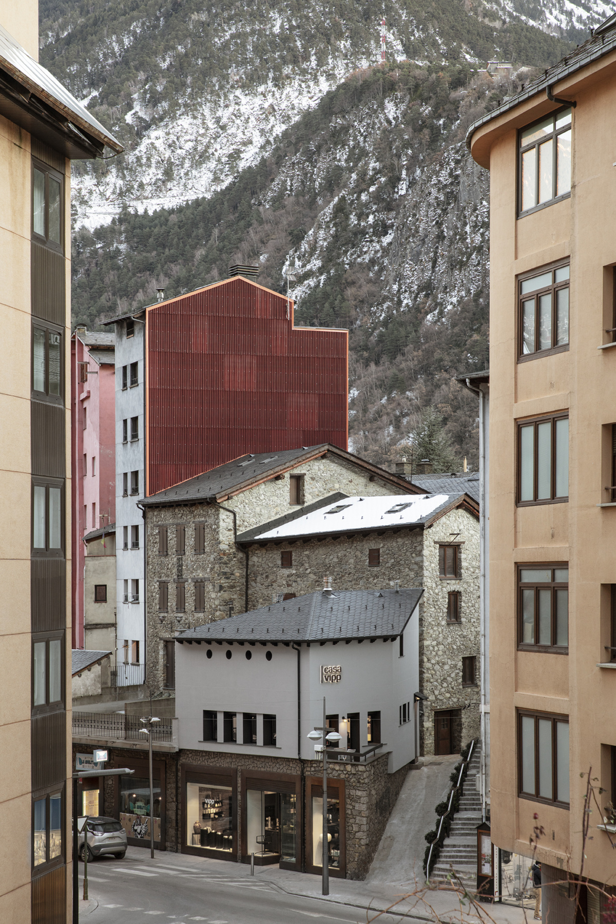 casa vipp hotel andorra building 01