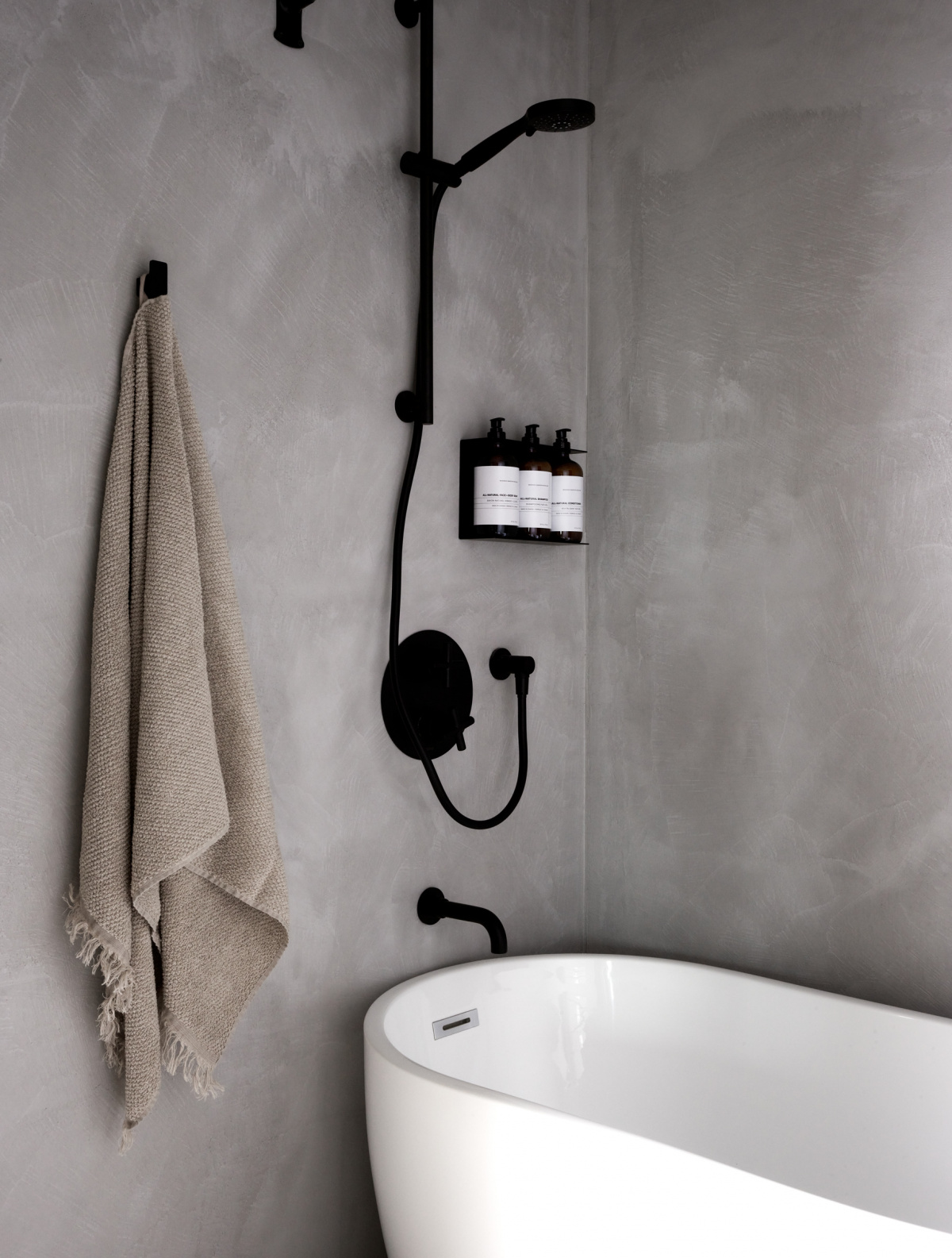 wander the resort bathroom