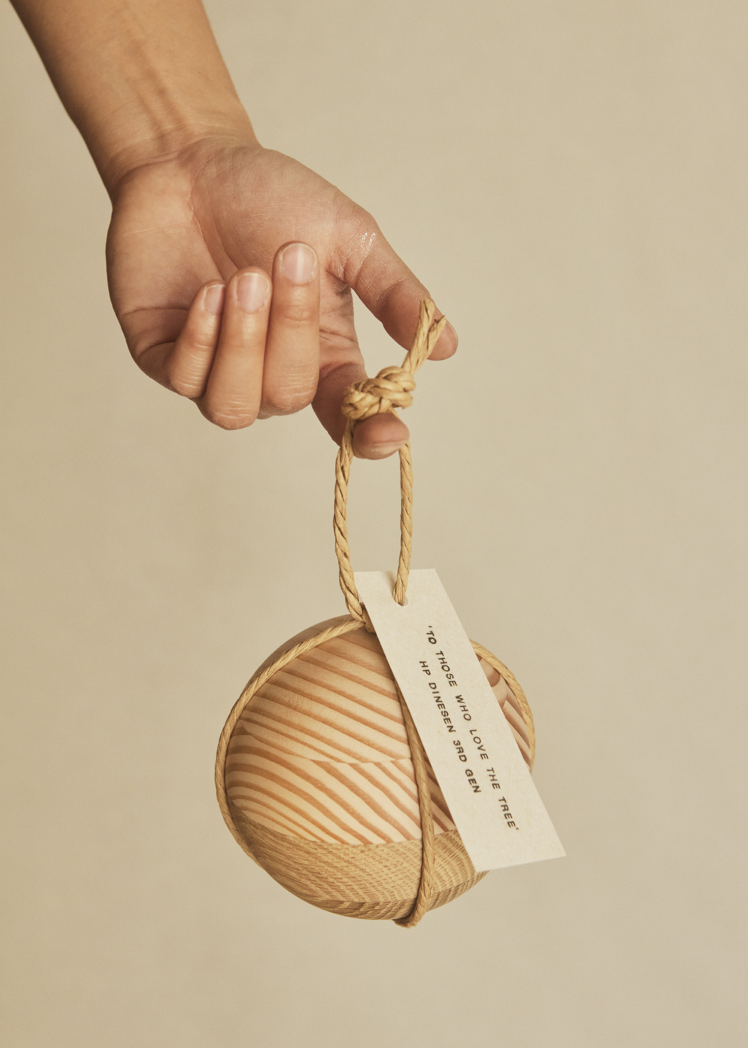 weight of wood christian and jade dinesen 14