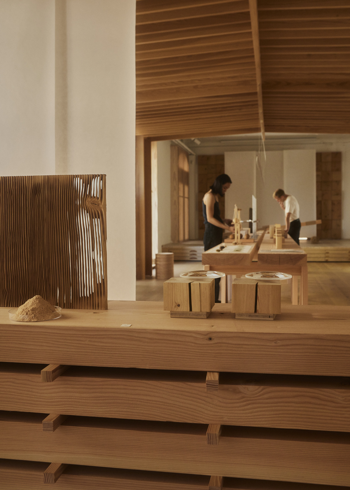 weight of wood christian and jade dinesen 13