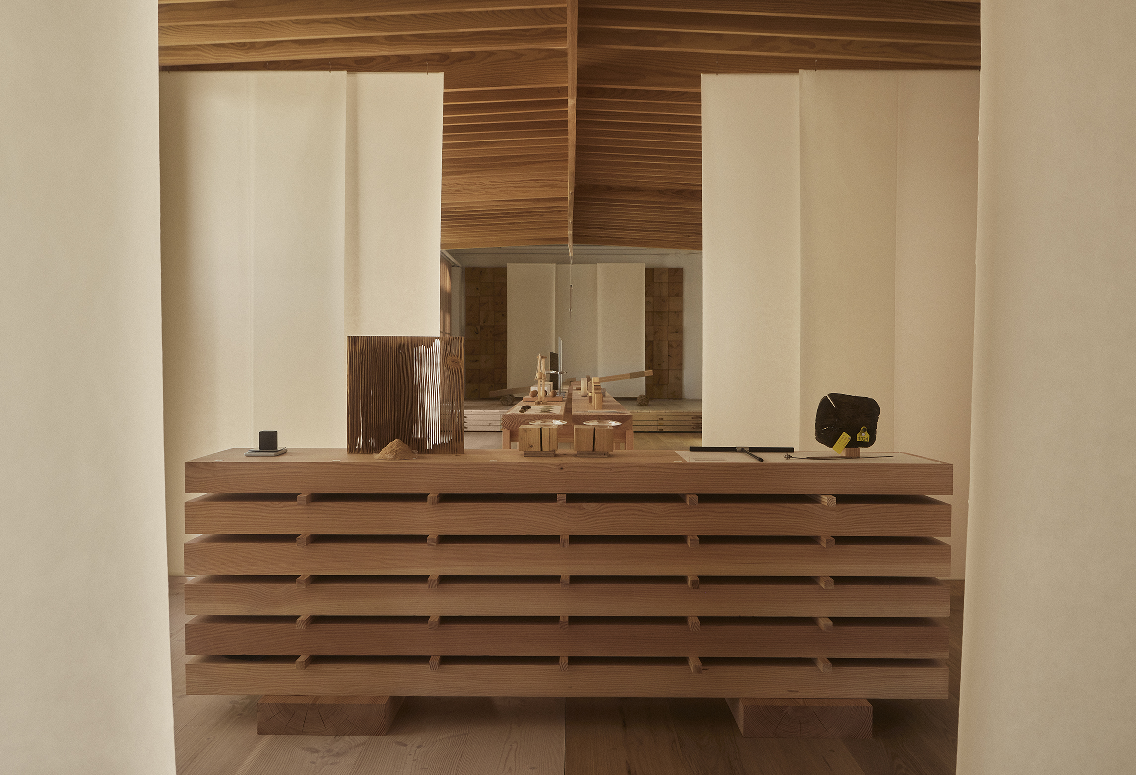 weight of wood christian and jade dinesen 10