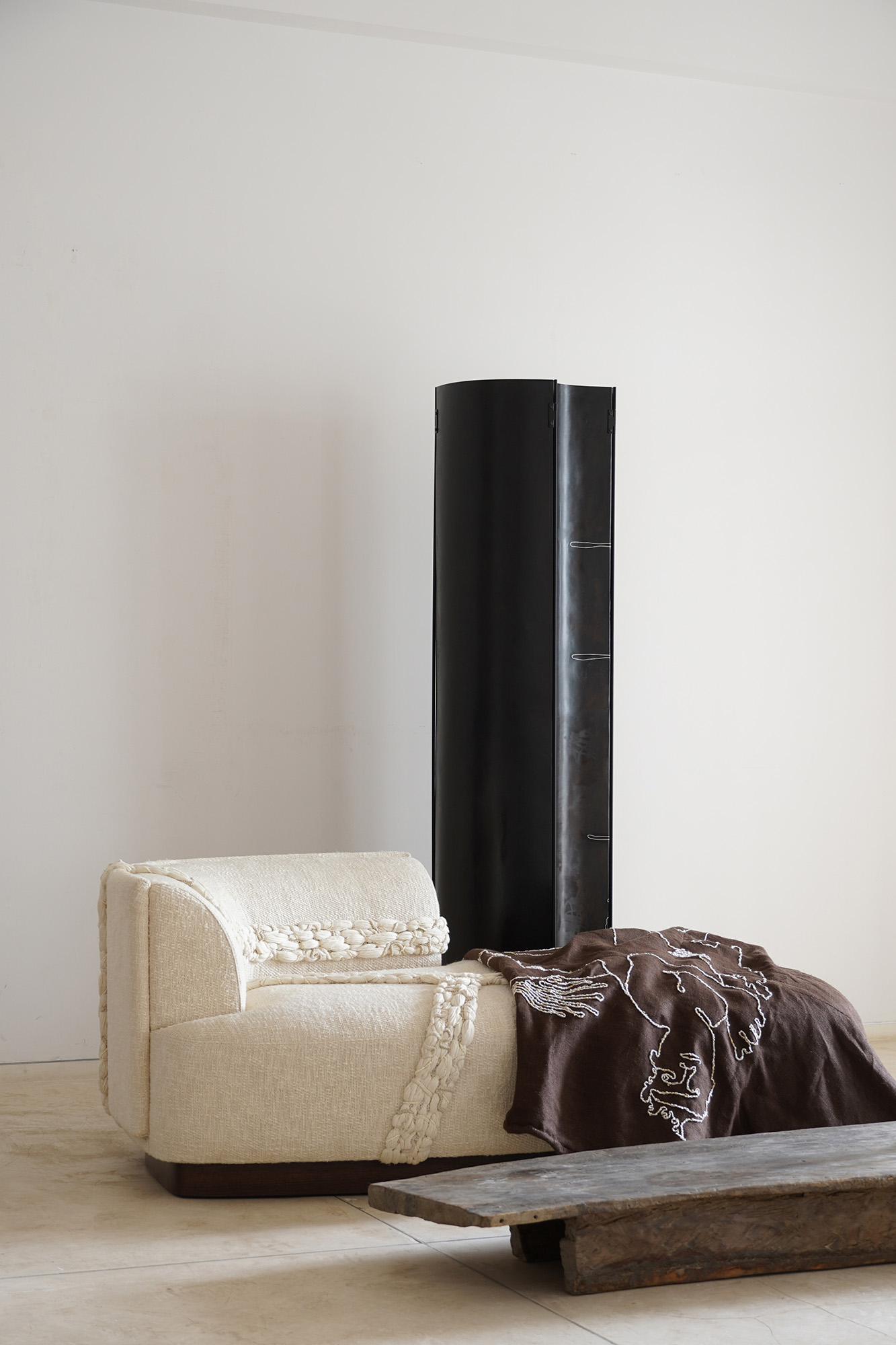 æquō designs by Florence Louisy and Boris Brucher