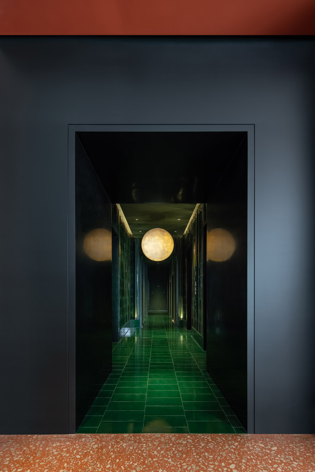 Taoxichuan Hotel hallway 01