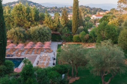 Cook's Club in Corfu, Greece