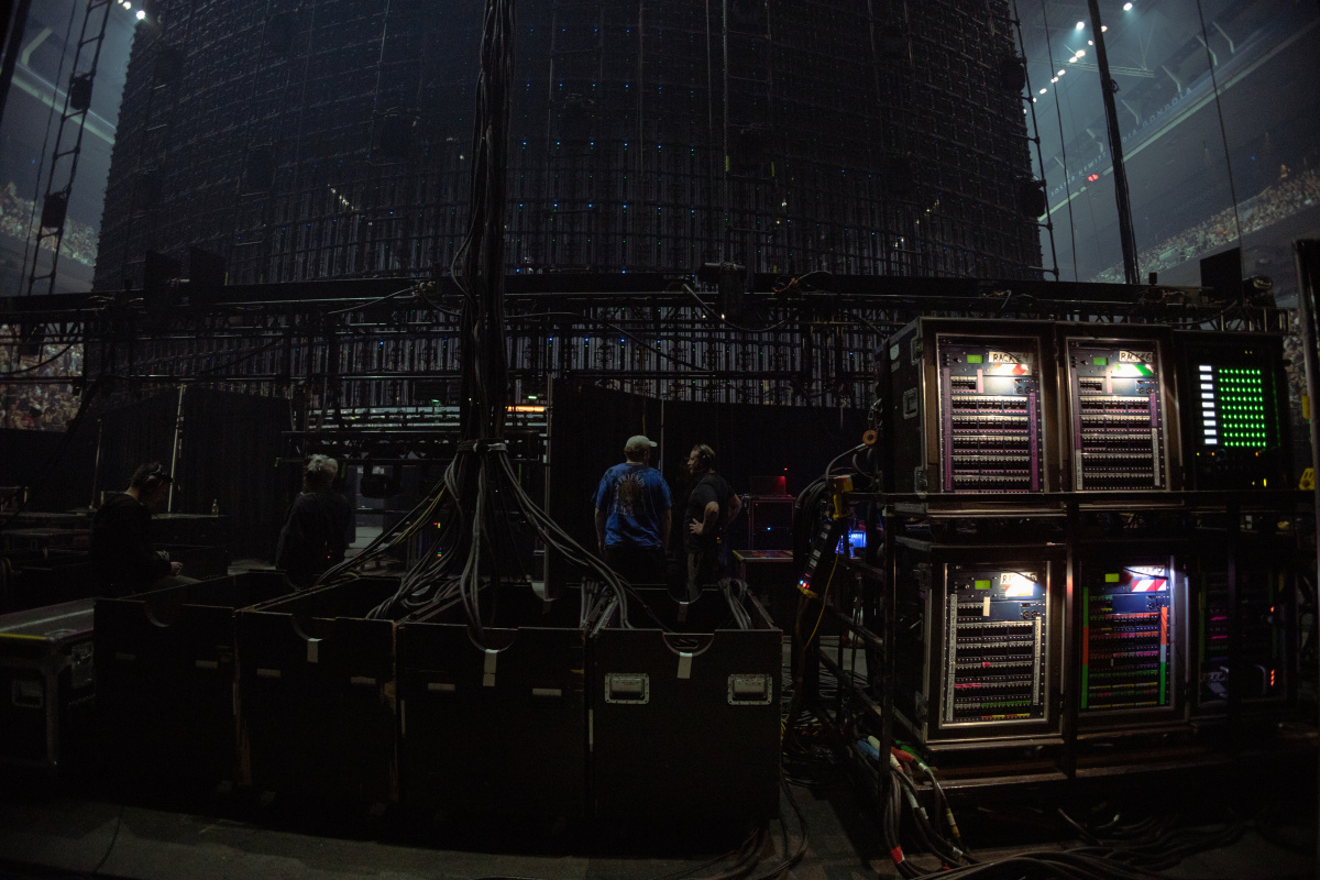 backstage at the Twelve Carat Tour