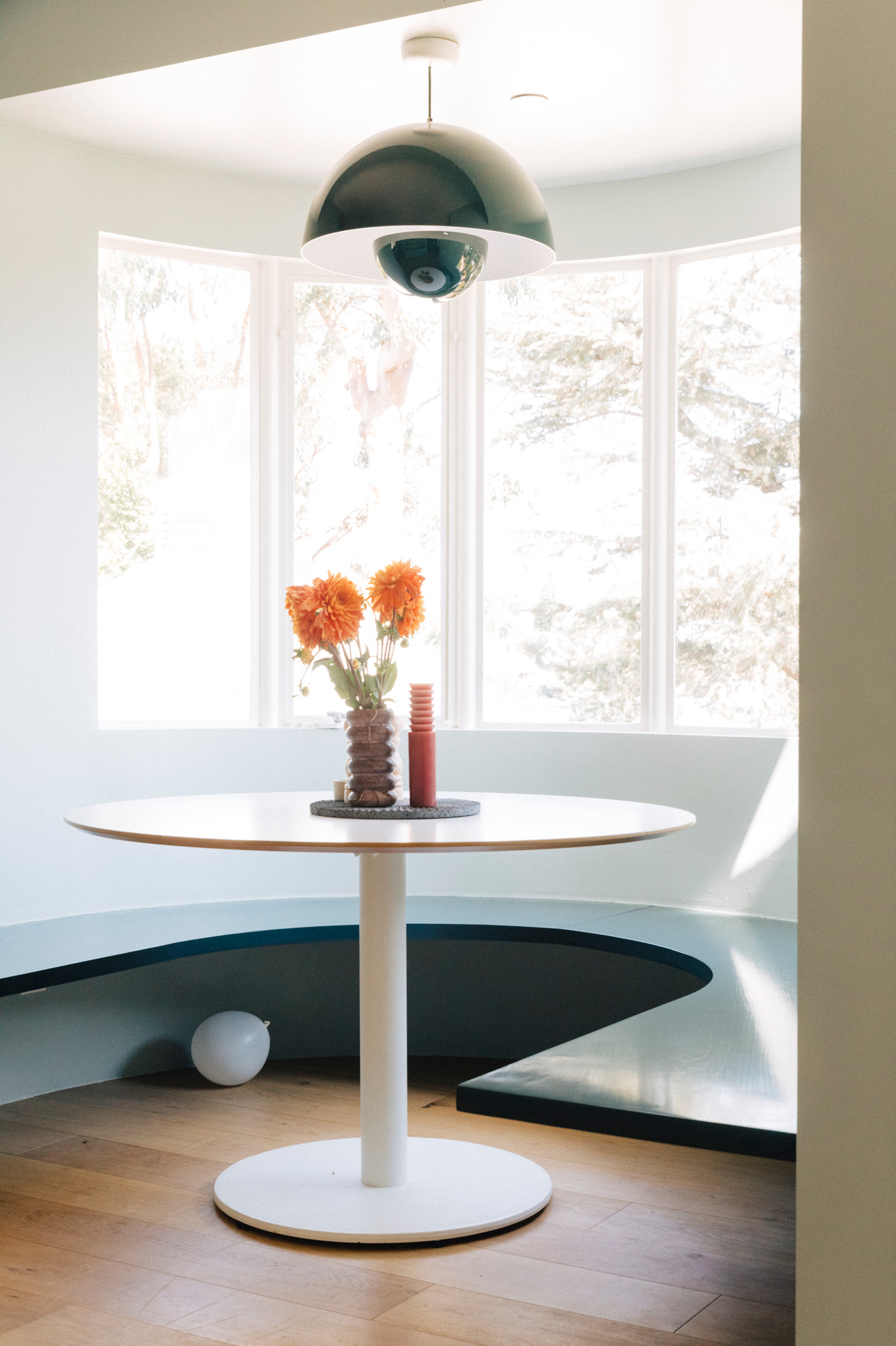 sixtysix roanne adams home banquette