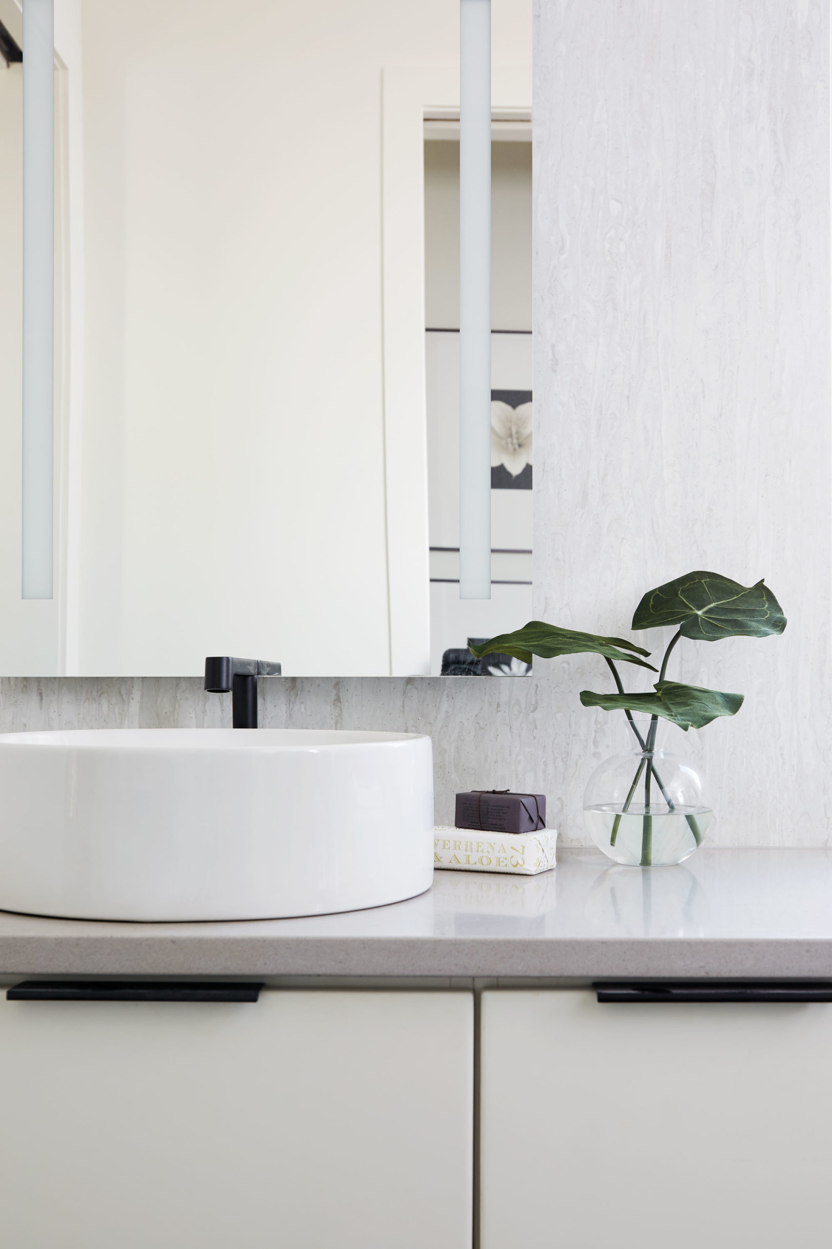 sixtysix wilsonart georgia home sink and faucet